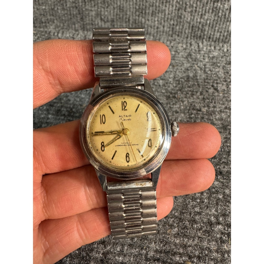 Vintage Altair 17 Jewels Manual Wind Watch Stainless Steel Speidel Band 32mm